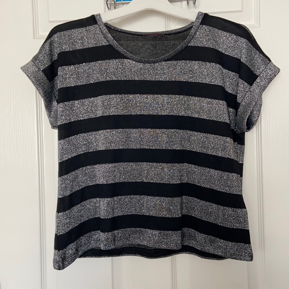 Cropped top